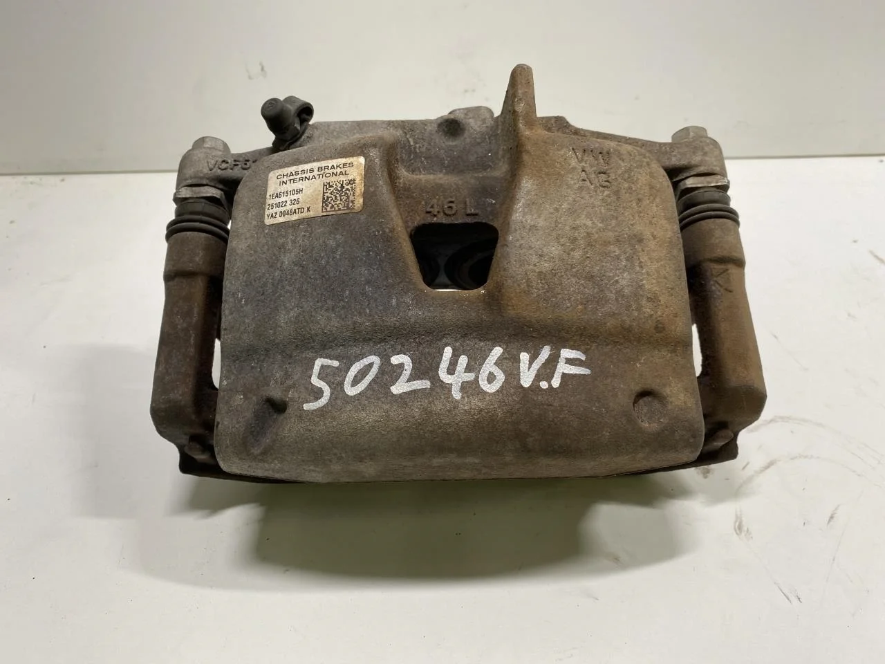 Volkswagen ID.5 2022- Féknyereg, első, bal