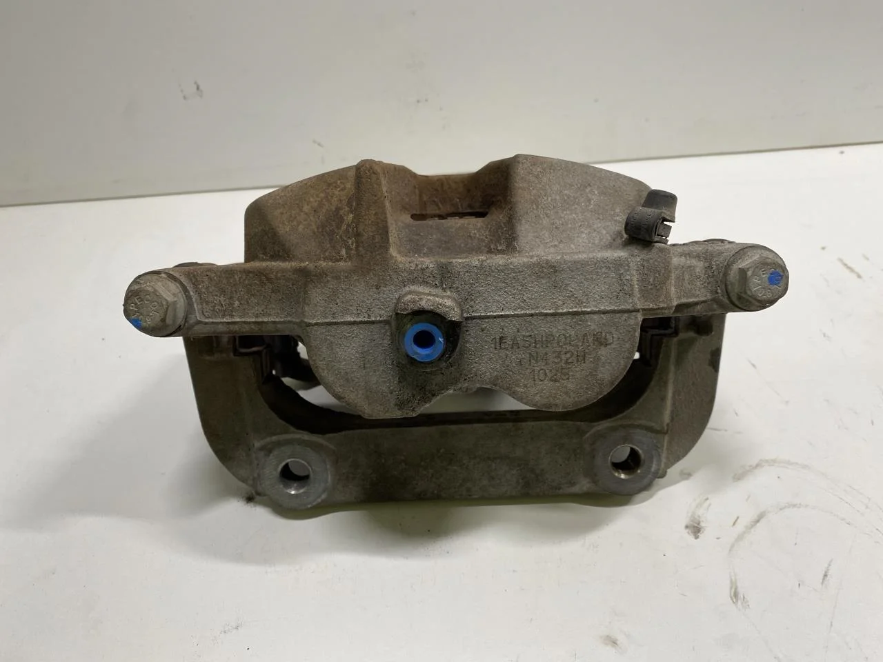 Volkswagen ID.5 2022- Féknyereg, első, bal nézet 2