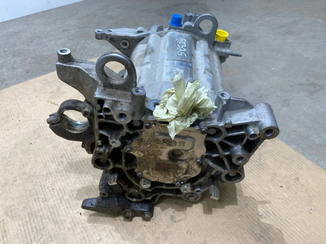 Peugeot 208/E-208 2020-> Elektromos motor, első nézet 4