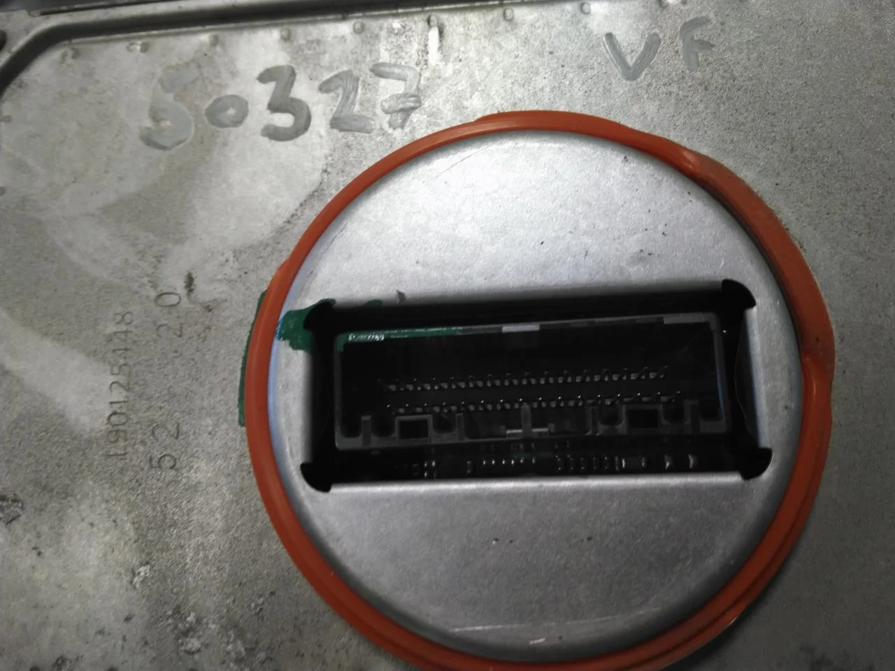 Peugeot 2008/E-2008 2020-> Control unit, other view 3