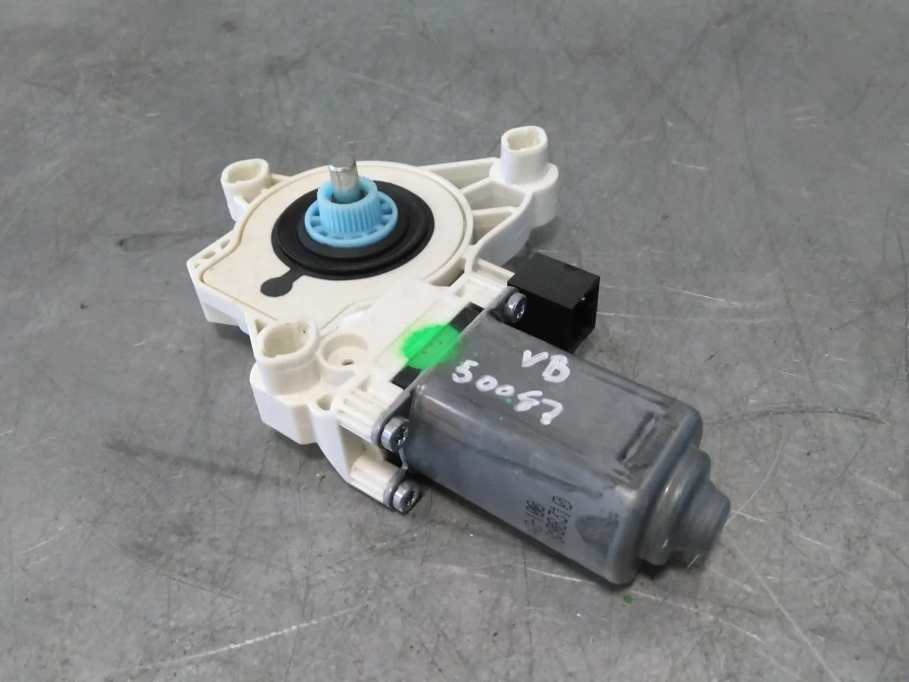 Audi E-TRON, S GE 2019- Window regulator motor