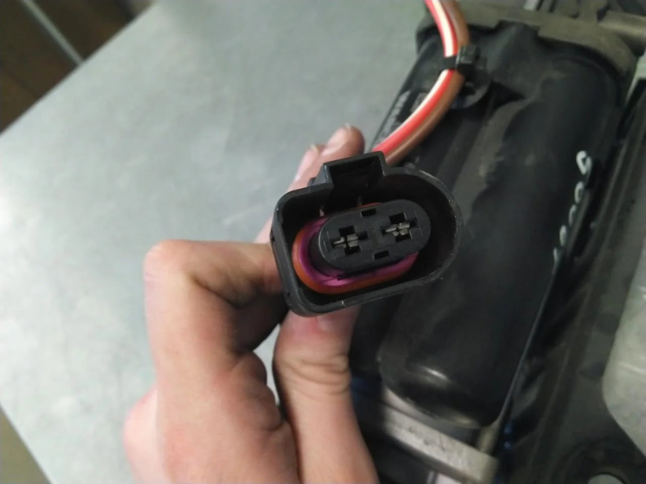 Audi E-TRON, S GE 2019- Suspension compressor view 4