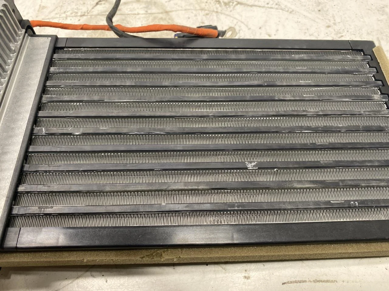 Hyundai IONIQ 5 NE 2022- Heater matrix, electric view 4