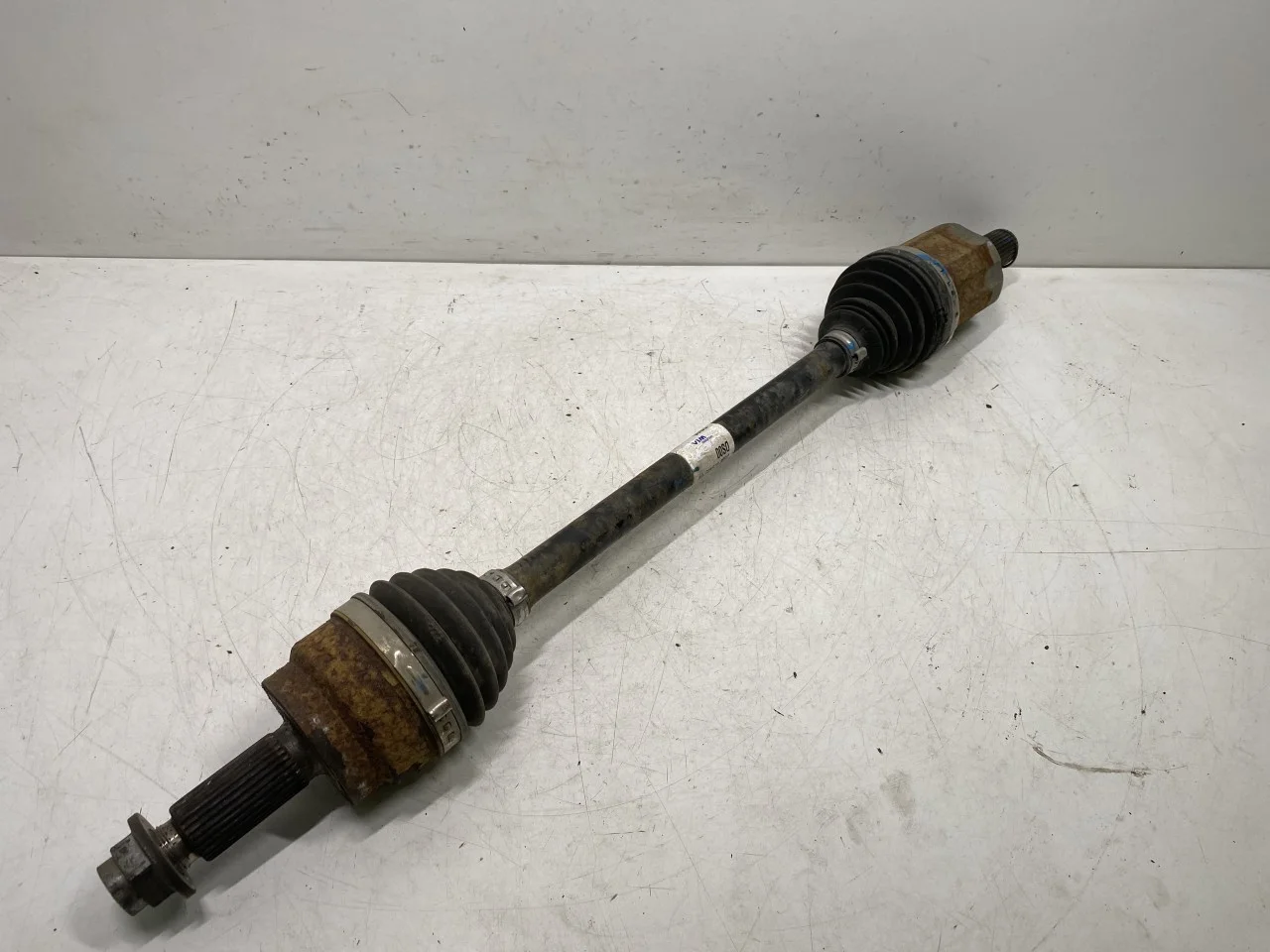 Hyundai IONIQ 5 NE 2022- Front left driveshaft view 2