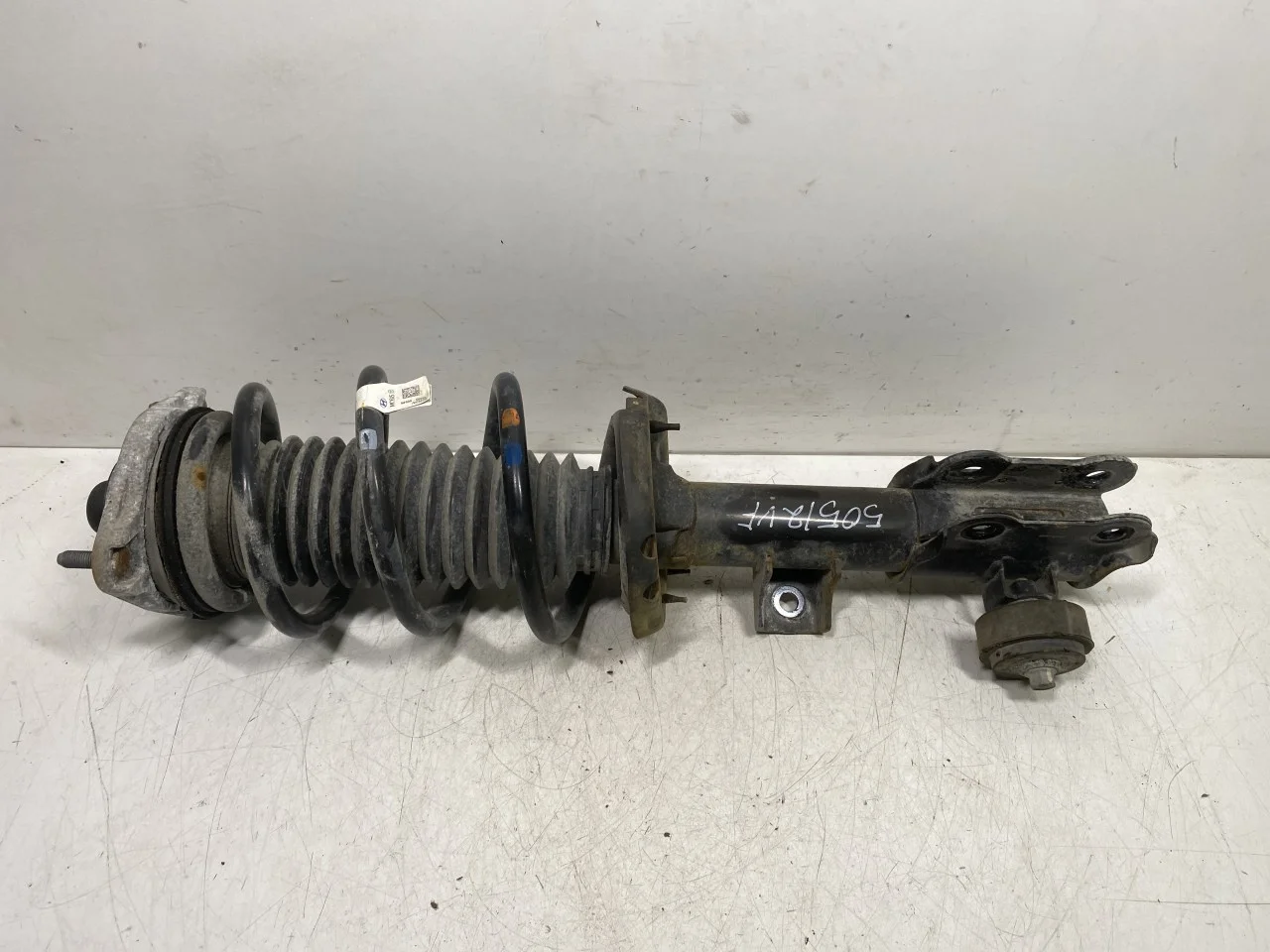 Hyundai IONIQ 5 NE 2022- Strut assembly, front left