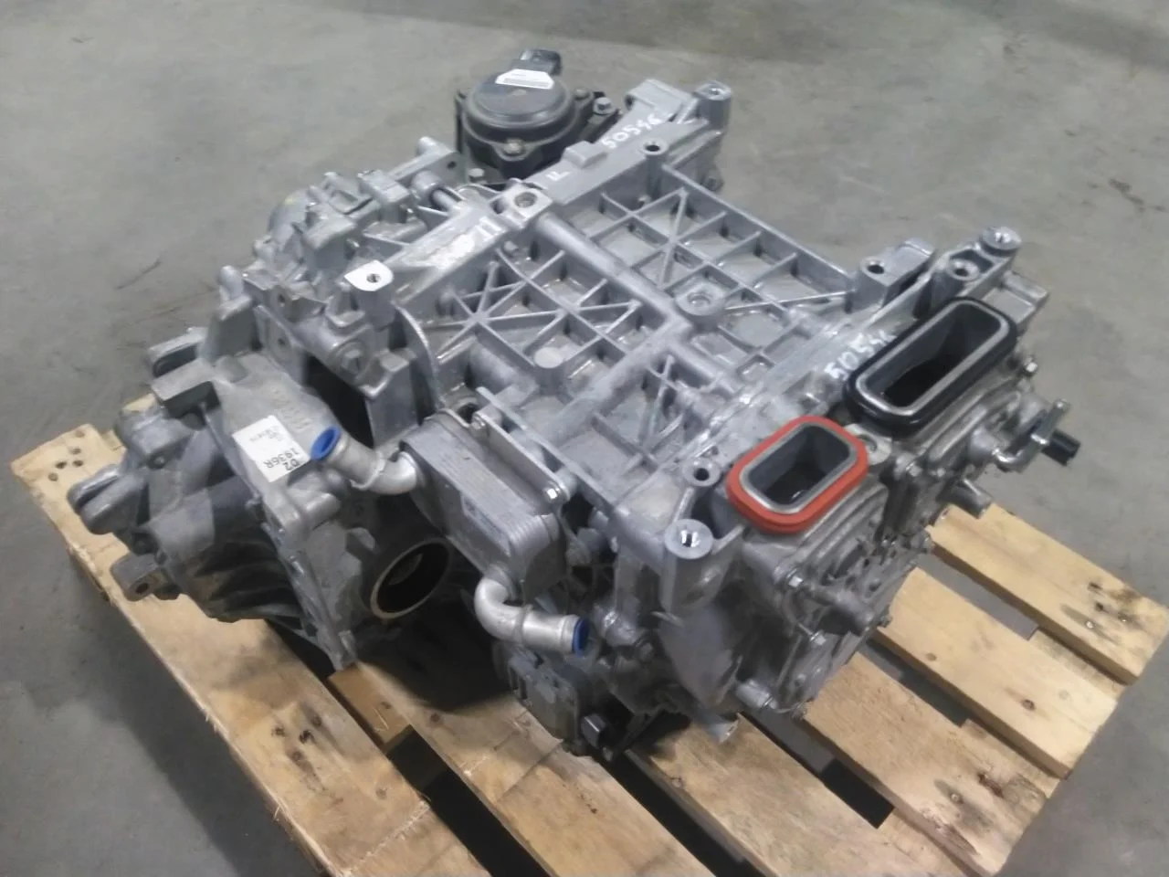 Nissan ARIYA 2021- Elektromos motor, első