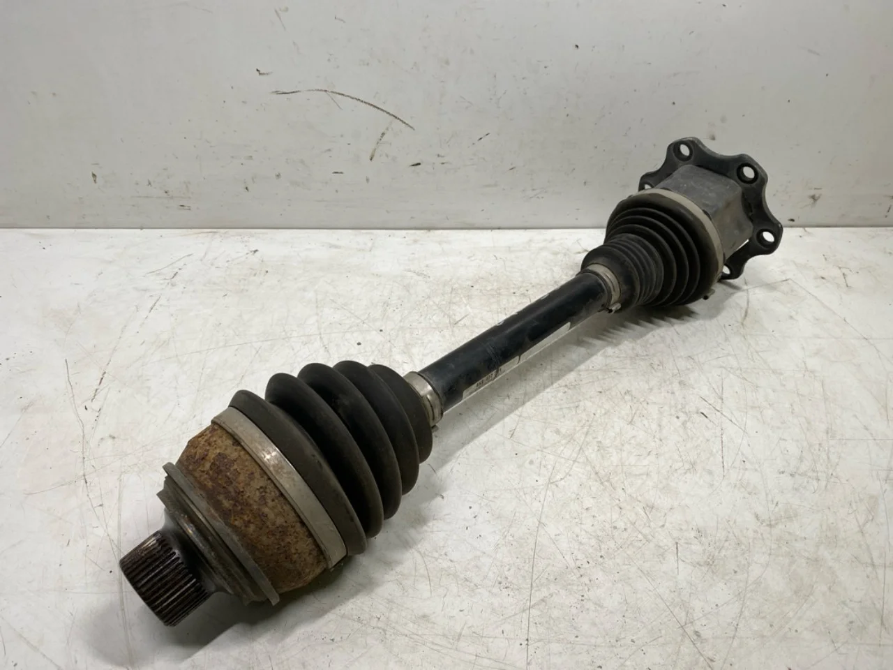 Audi E-TRON, S GE 2019- Front right driveshaft view 3
