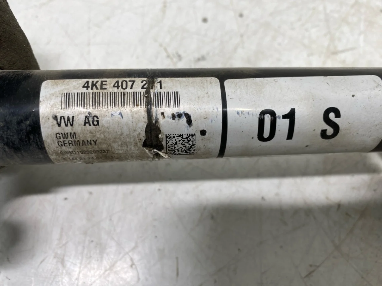 Audi E-TRON, S GE 2019- Front right driveshaft view 4
