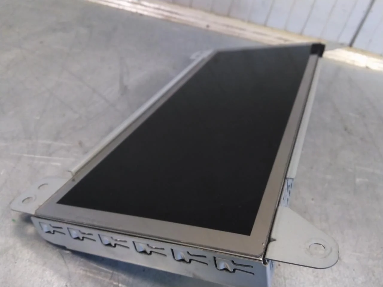 Tesla MODEL S 2013- Ceasuri bord complete vedere 3