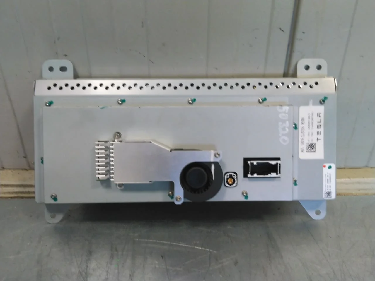 Tesla MODEL S 2013- Ceasuri bord complete vedere 4
