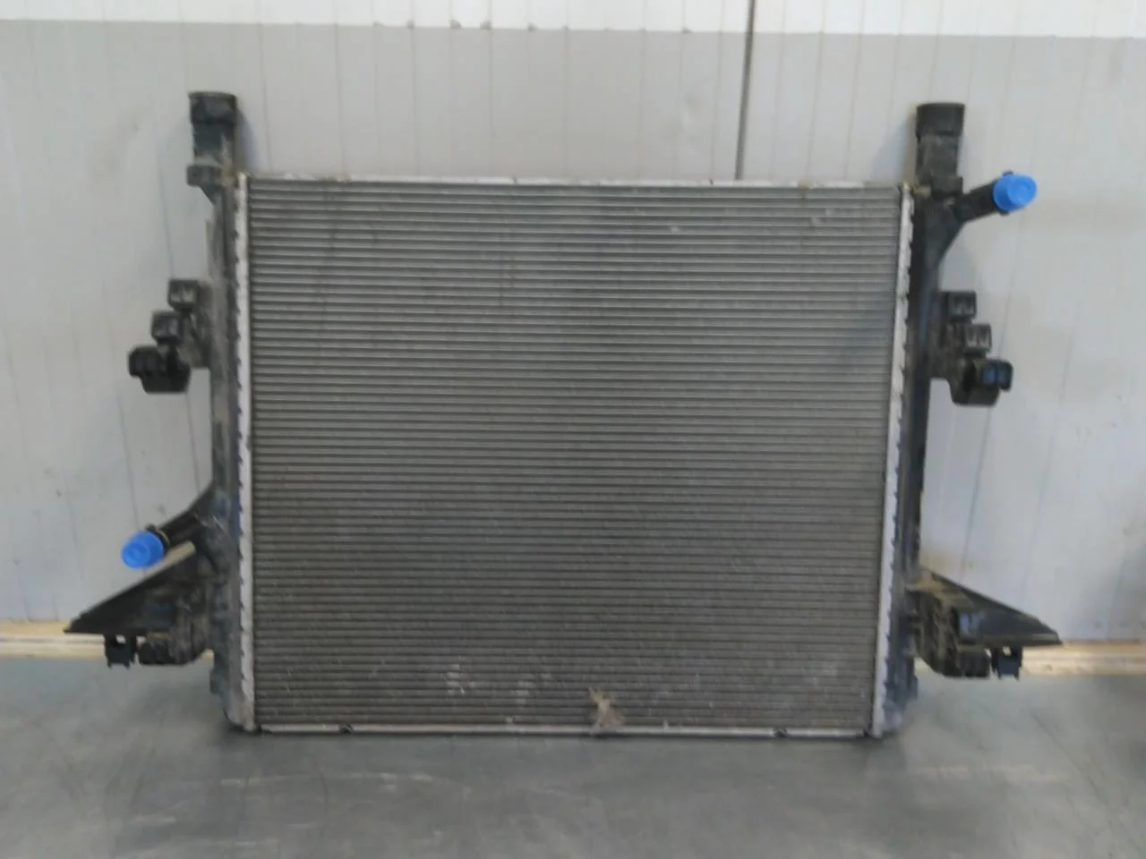 Volkswagen ID.4 2021- Radiator, cutie automată