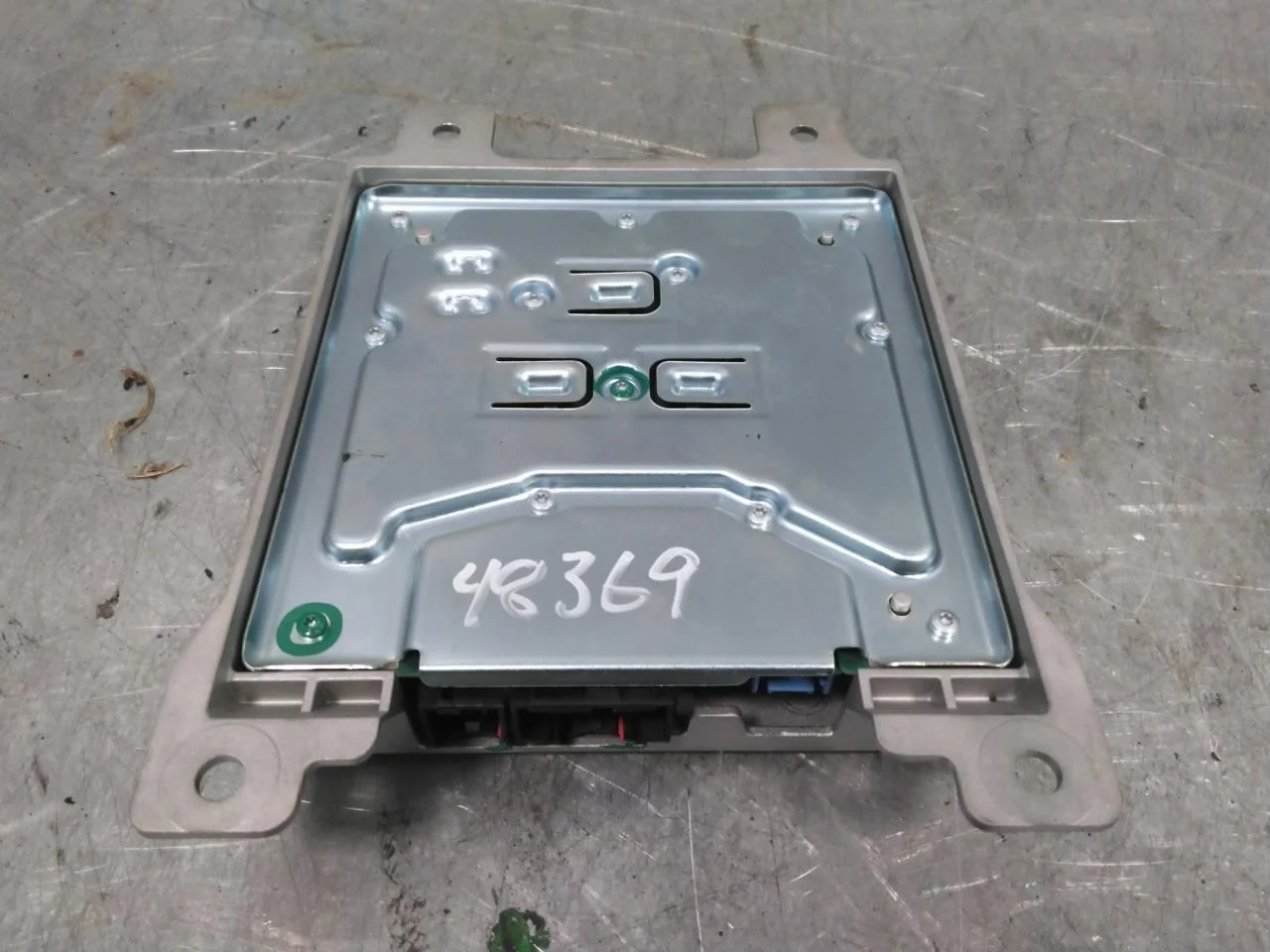Ford MUSTANG MACH-E 2021- Amplificator radio / hi-fi