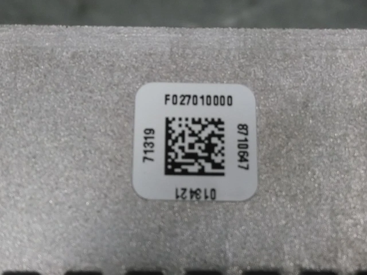 Ford MUSTANG MACH-E 2021- Amplificator radio / hi-fi vedere 4