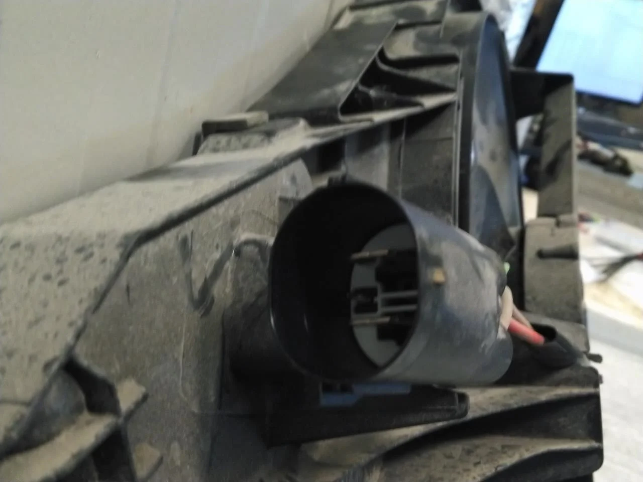 Ford MUSTANG MACH-E 2021- Electric cooling fan view 4