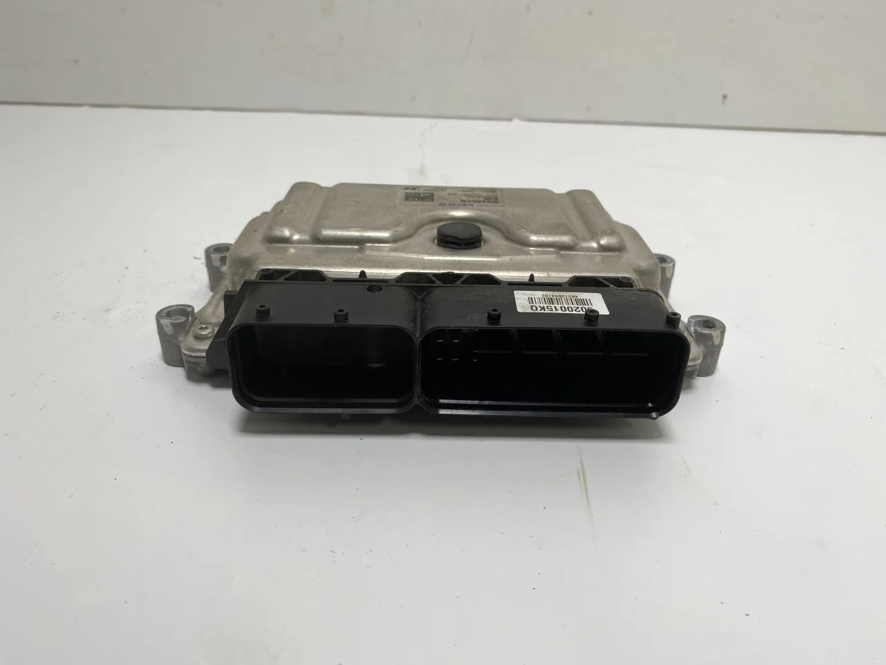 Hyundai IONIQ 5 NE 2022- Injection control unit, petrol view 2
