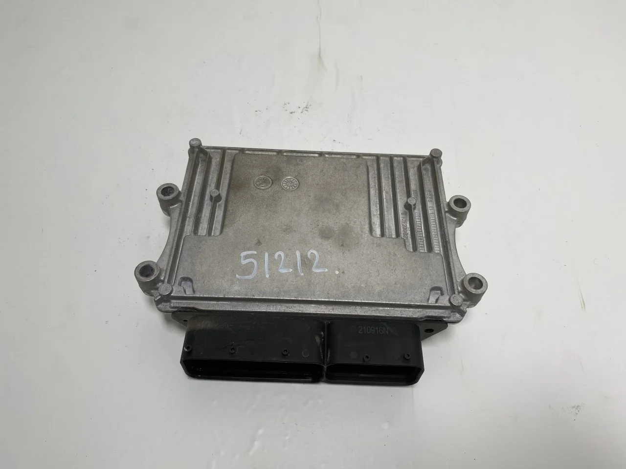 Hyundai IONIQ 5 NE 2022- Injection control unit, petrol view 3