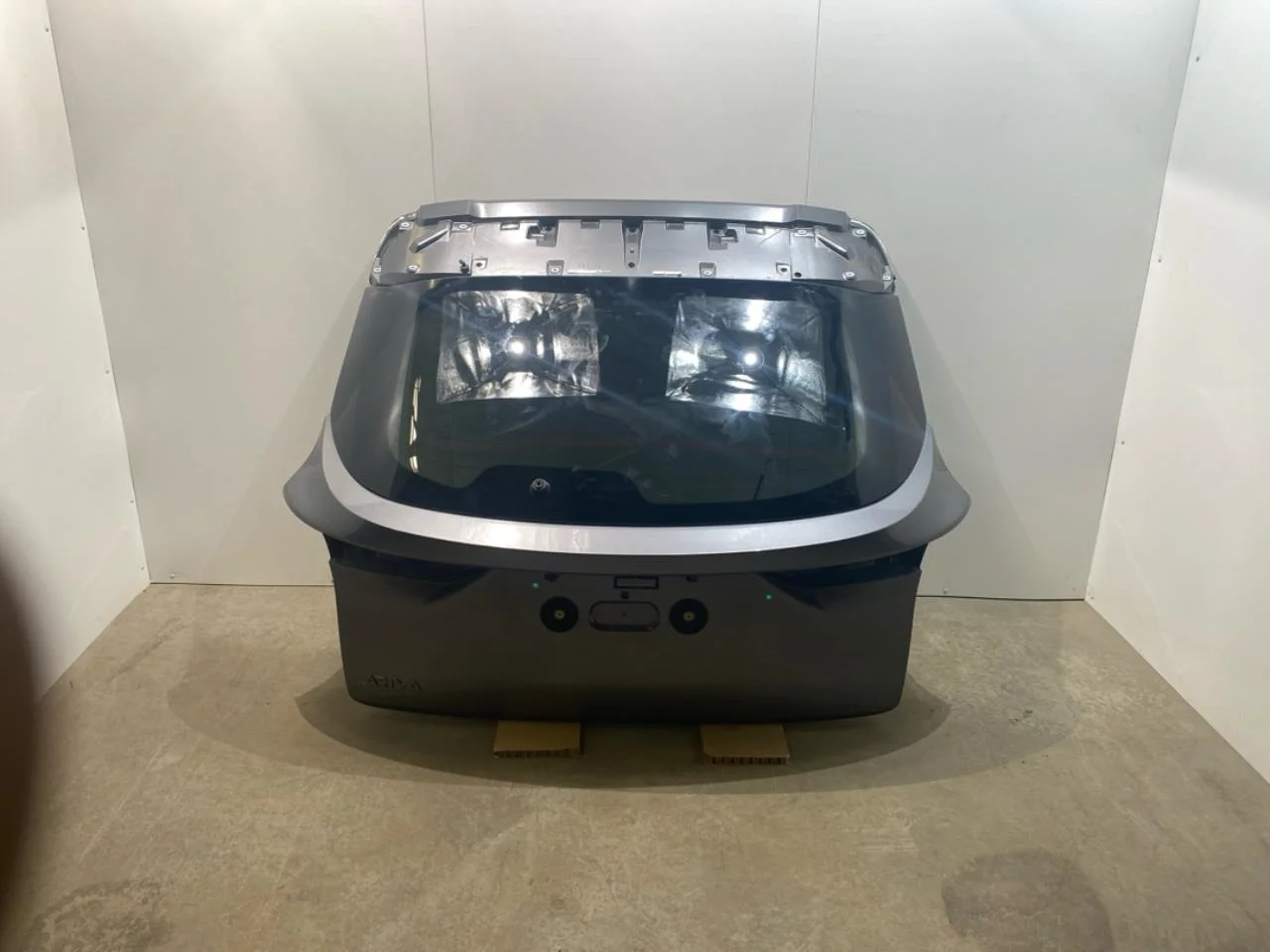 Nissan ARIYA 2021- Hayon, break
