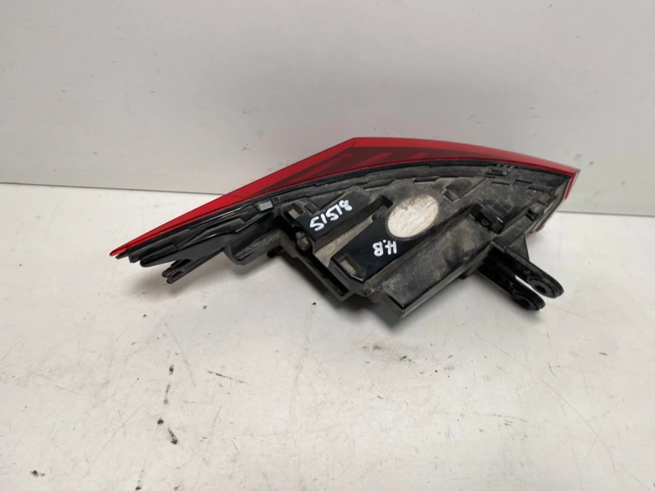 Skoda ENYAQ IV 2021- Right tail light view 2