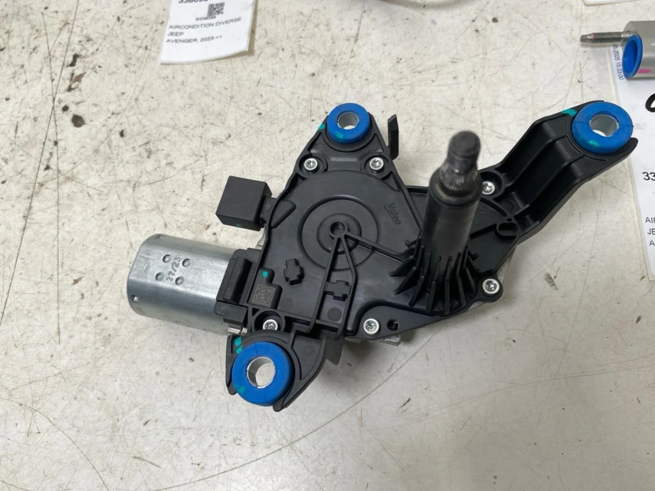 Jeep AVENGER 2023- Motor ștergător hayon vedere 4