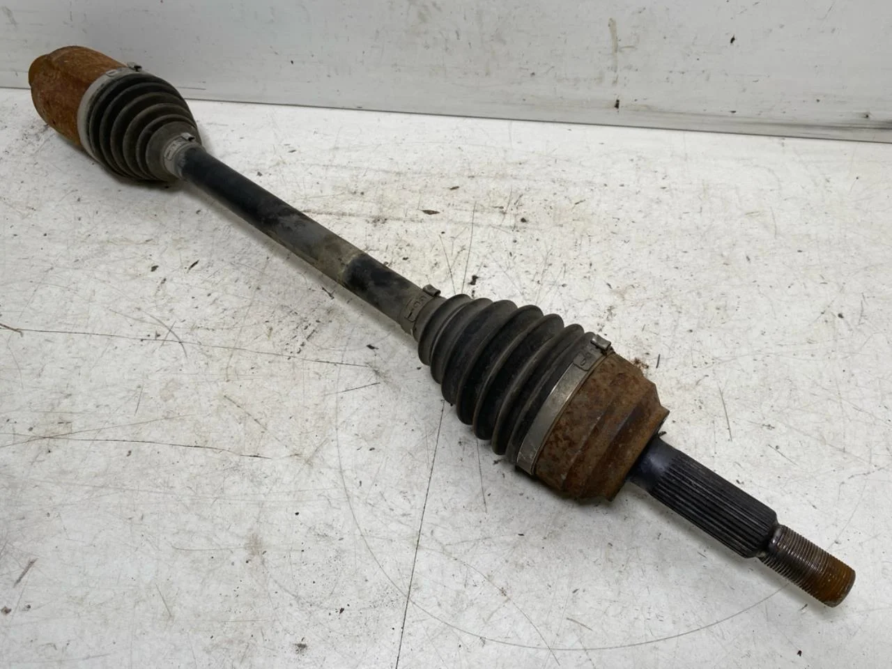 Tesla MODEL S 2013- Front right driveshaft
