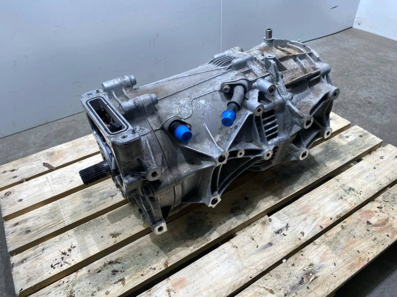 Audi E-TRON GT FW 2021- Elektromos motor, első
