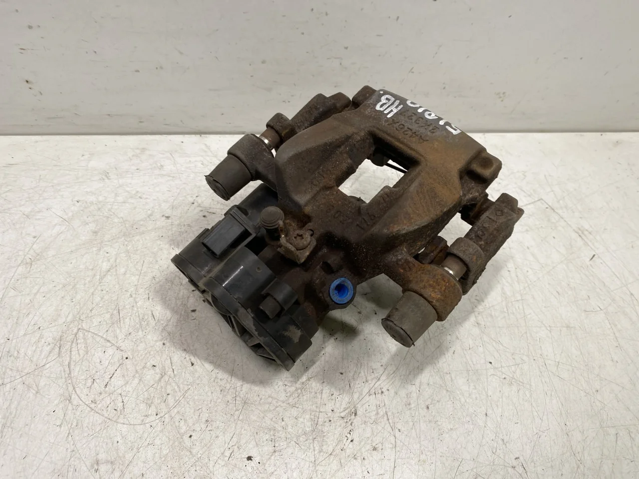 Jaguar I-PACE 2018- Rear right brake caliper view 2