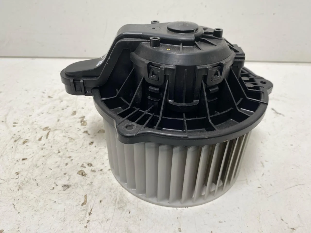 Tesla MODEL X 2016- Fűtésventilátor motor