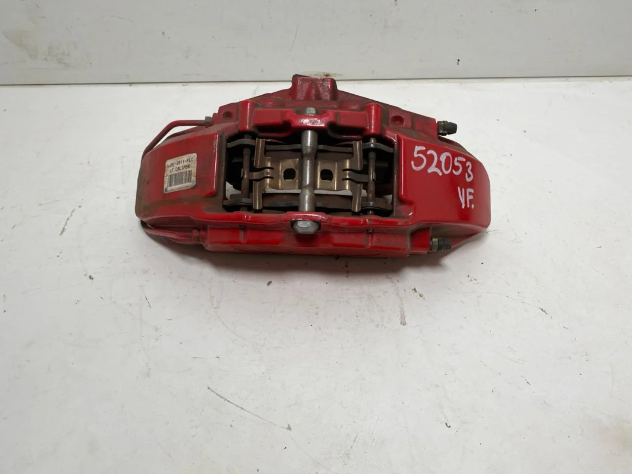 Ford MUSTANG MACH-E 2021- Front left brake caliper