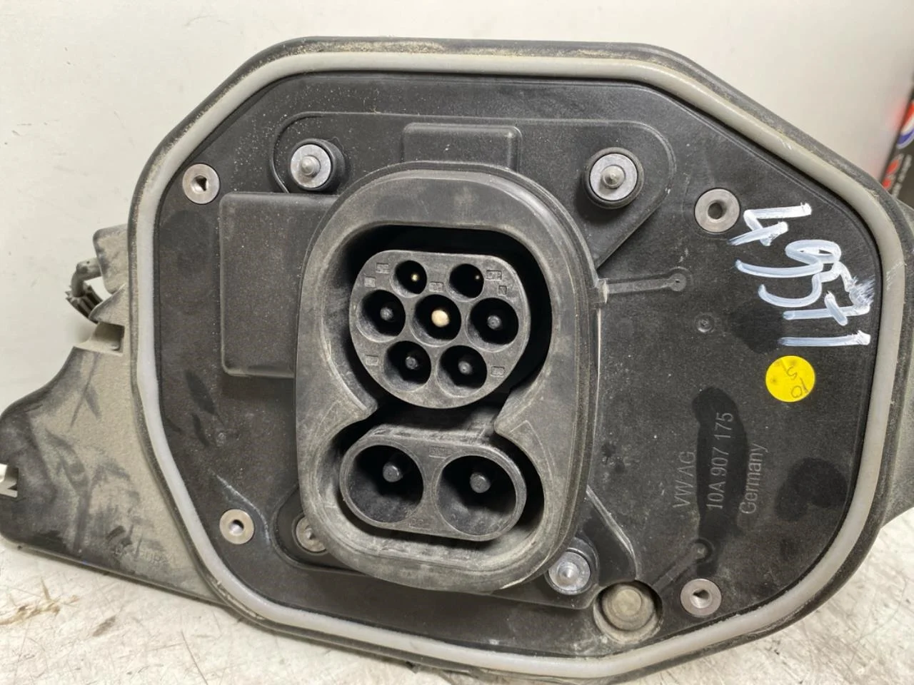 Volkswagen ID.3 2021- Capac port încărcare, electric / hibrid vedere 2