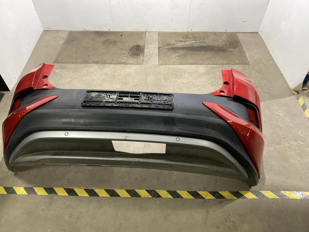 Volkswagen ID.4 2021- Lökhárító, hátsó