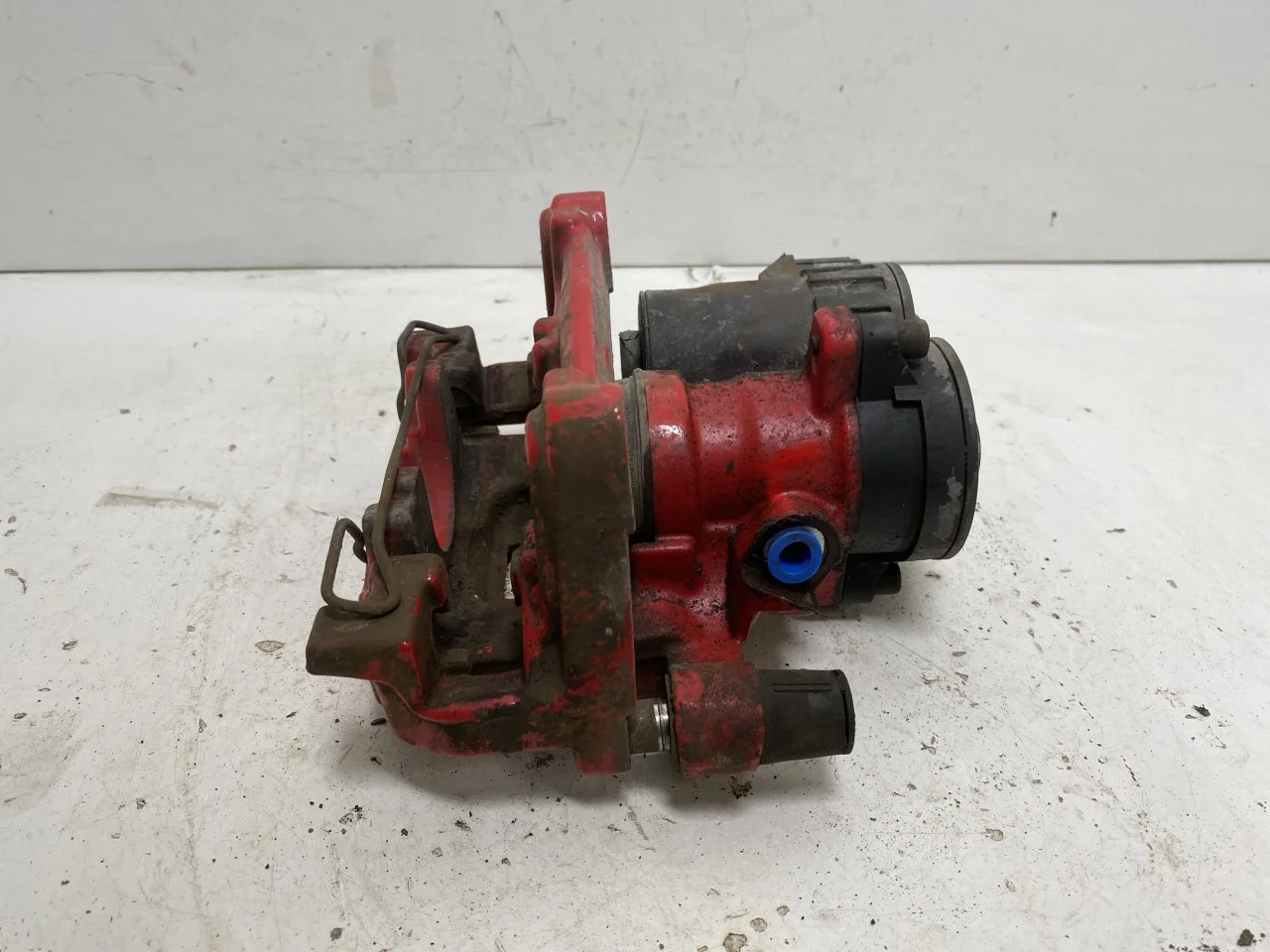 Ford MUSTANG MACH-E 2021- Etrier frână spate dreapta vedere 4