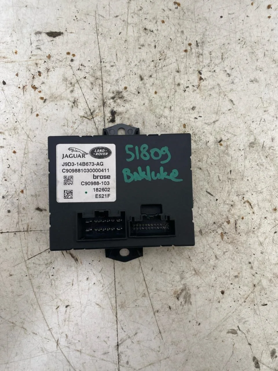 Jaguar I-PACE 2018- Control unit, tailgate