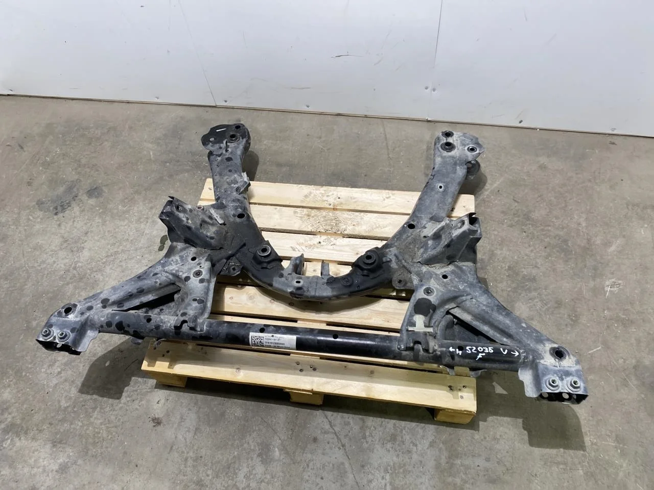 Tesla MODEL 3 2017--> Front subframe