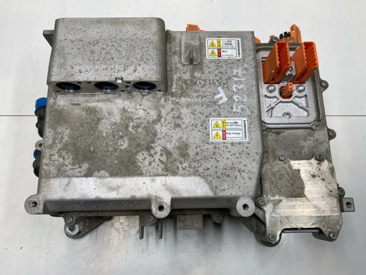 Polestar 2 2020- Inverter, 12-220V