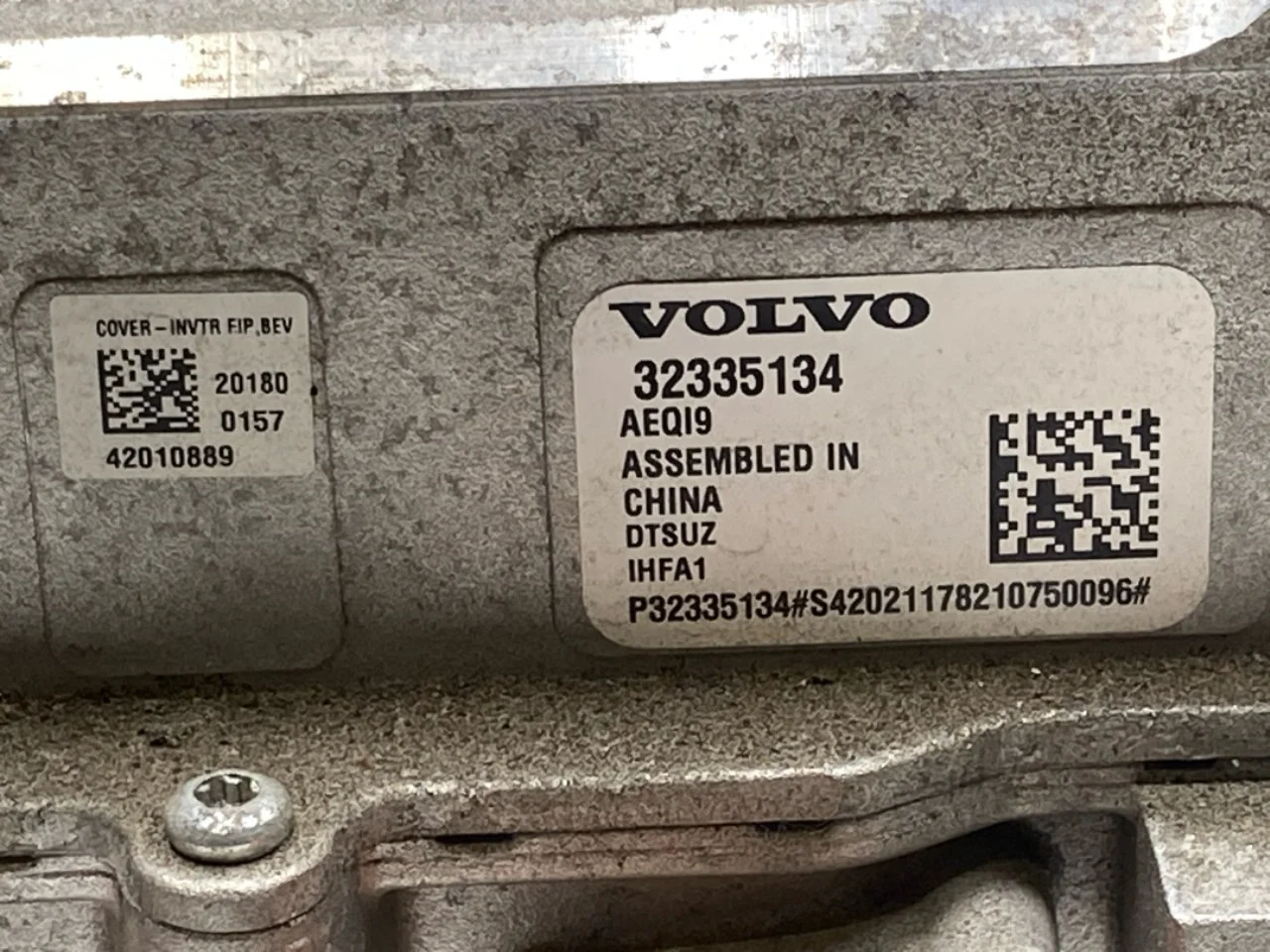 Polestar 2 2020- Inverter, 12-220V vedere 4