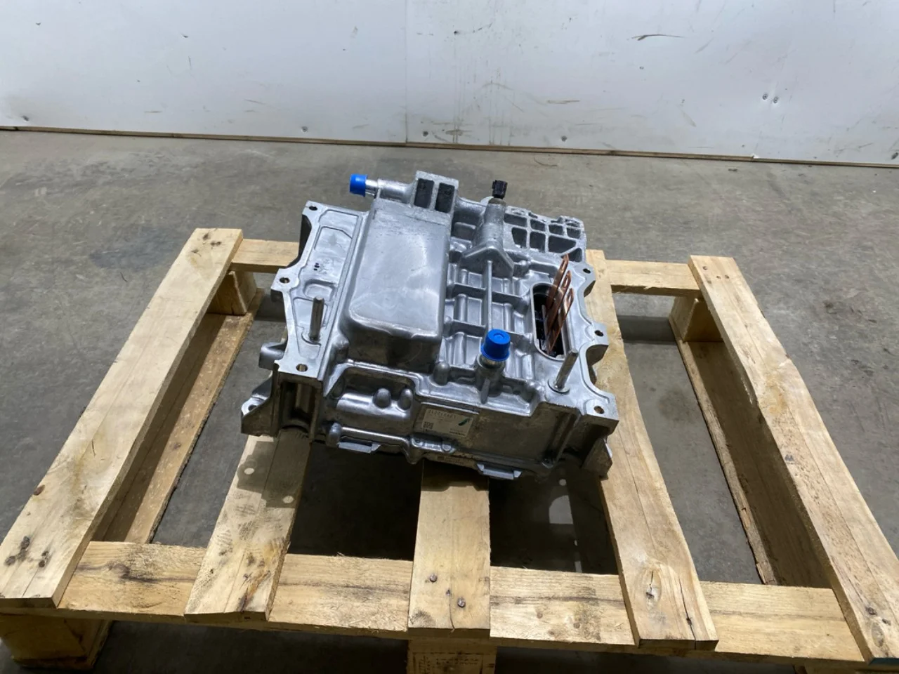 Nissan LEAF 2017-24 Inverter, 12-220V