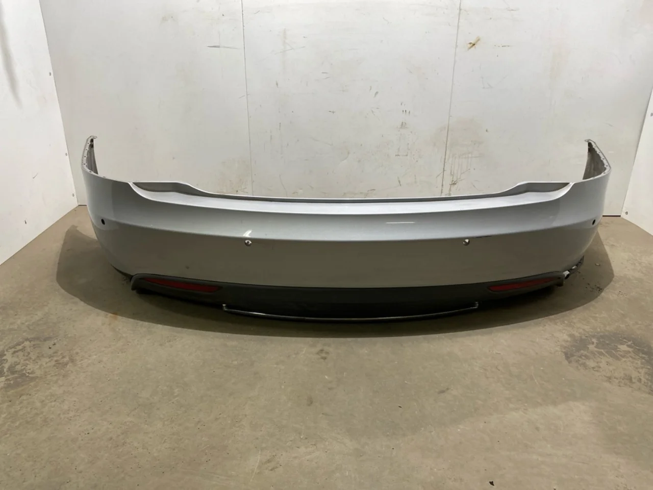 Tesla MODEL S 2013- Lökhárító, hátsó