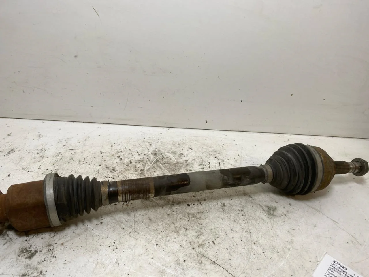 Peugeot EXPERT/E-EXPERT 2017-> Front right driveshaft view 3