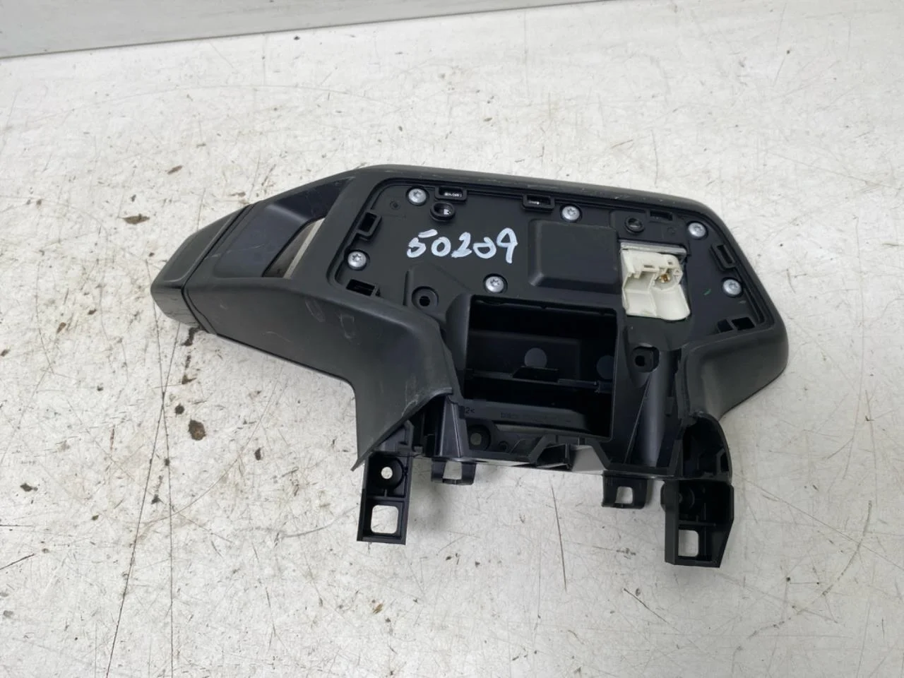 Volkswagen ID.4 2021- Instrument cluster assembly view 3