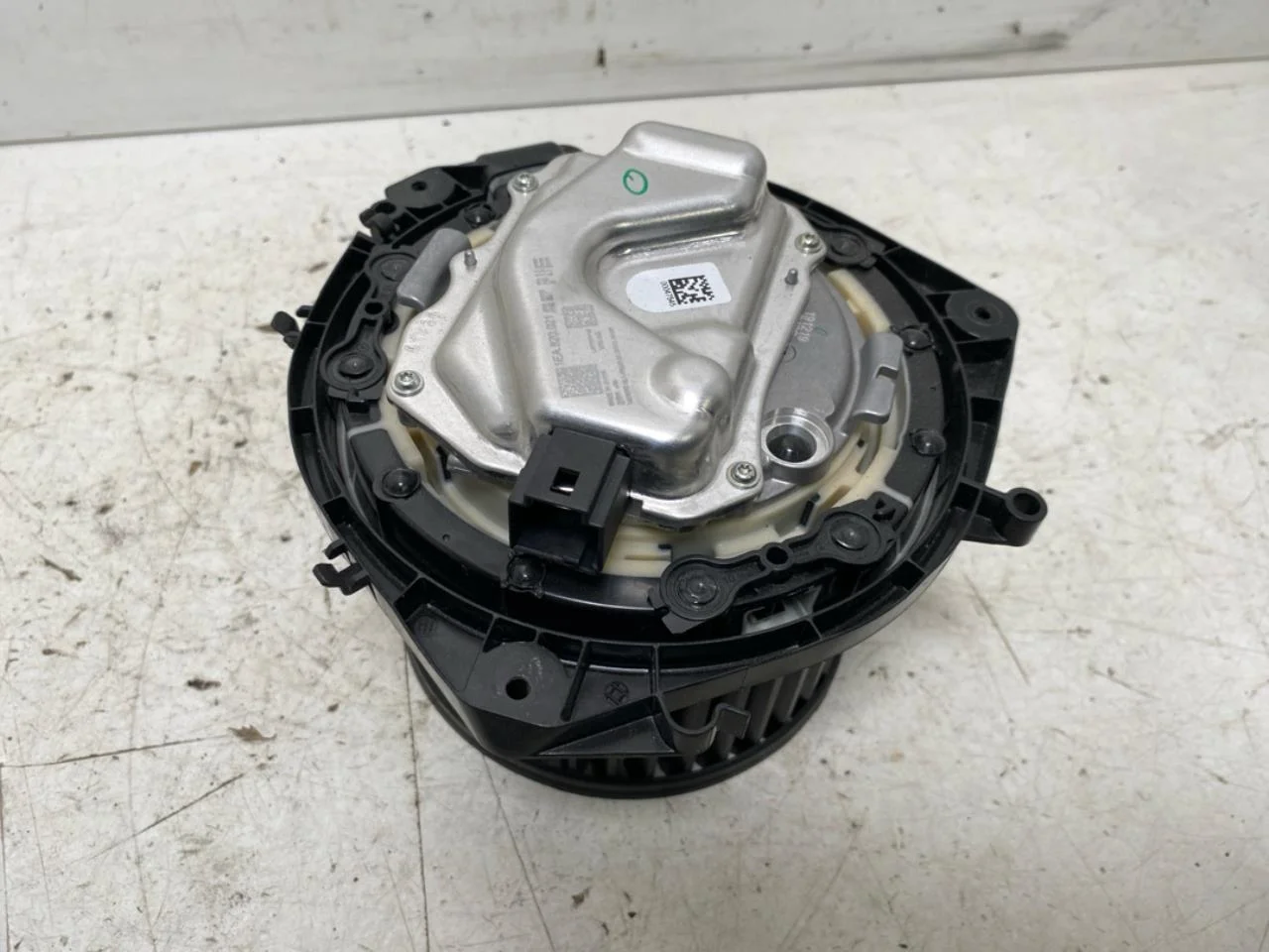 Volkswagen ID.3 2021- Fűtésventilátor motor nézet 3