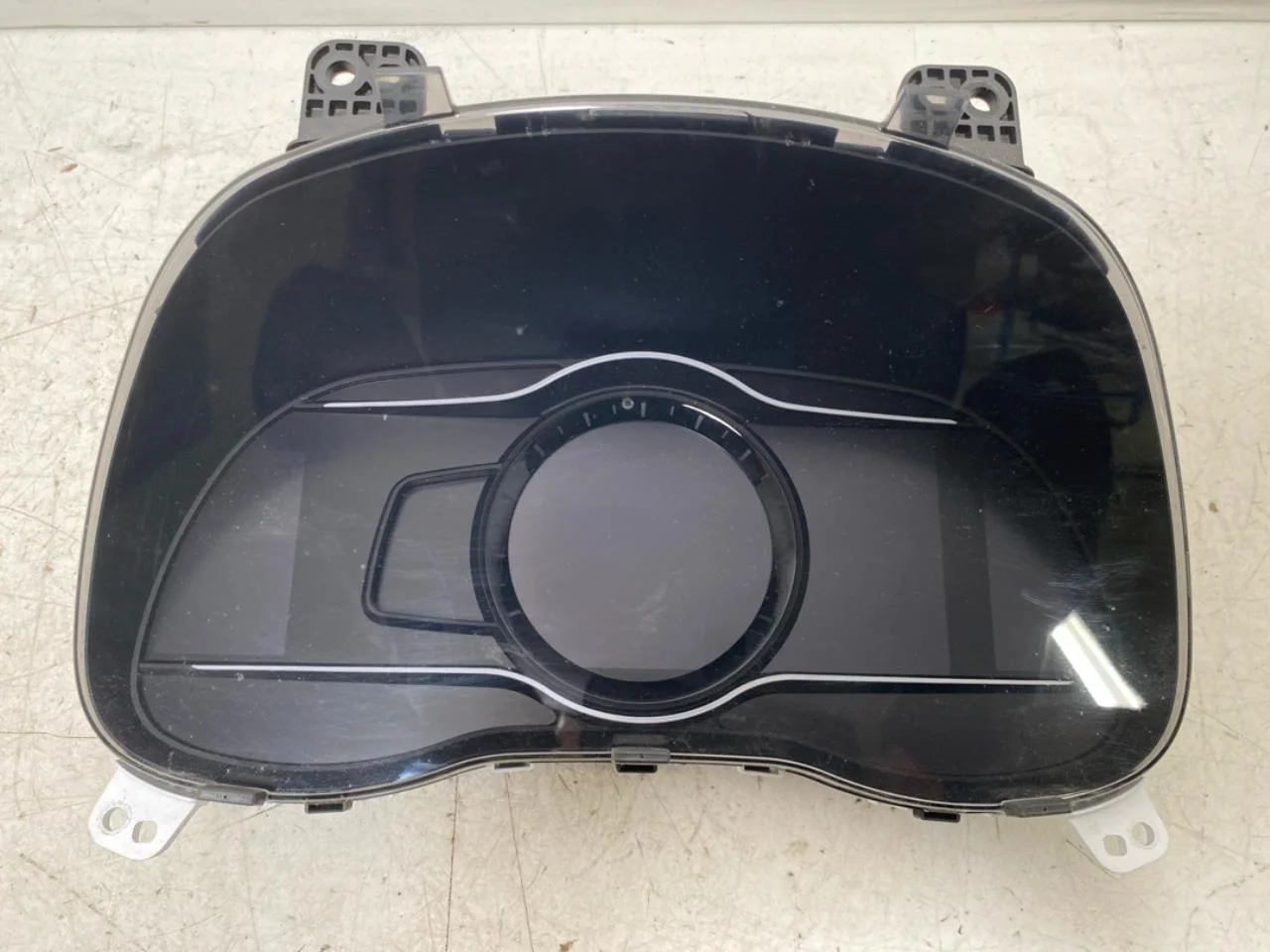 Hyundai KONA / ELECTRIC 2018-23 Műszeregység, kombinált / komplett