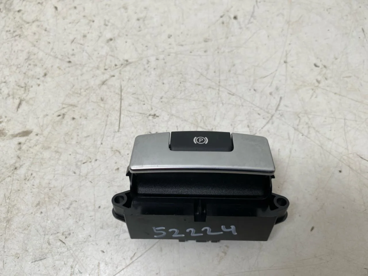 Jaguar I-PACE 2018- Parking brake switch