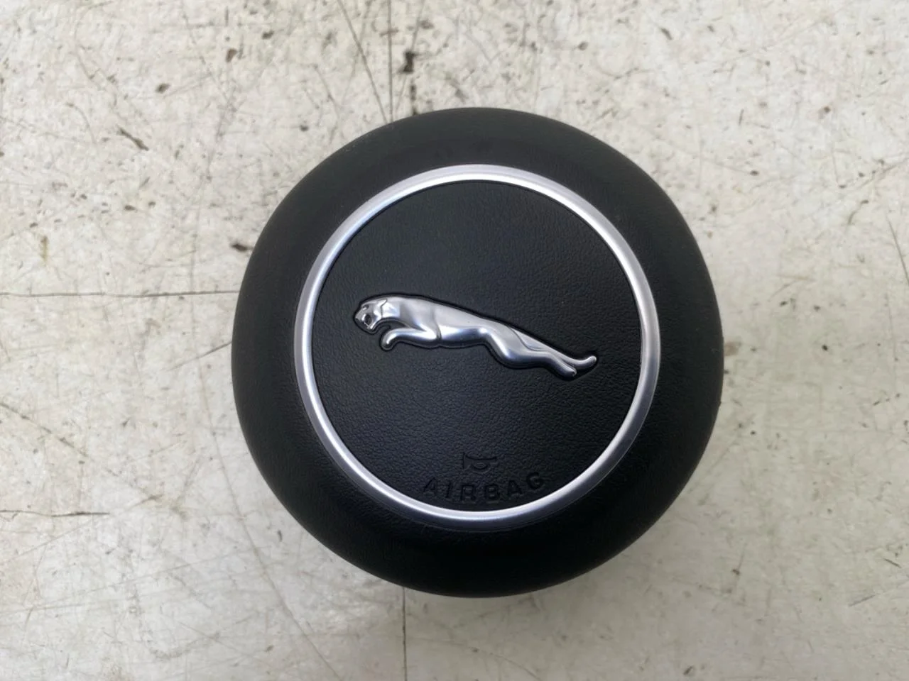 Jaguar I-PACE 2018- Légzsák, kormánypárna
