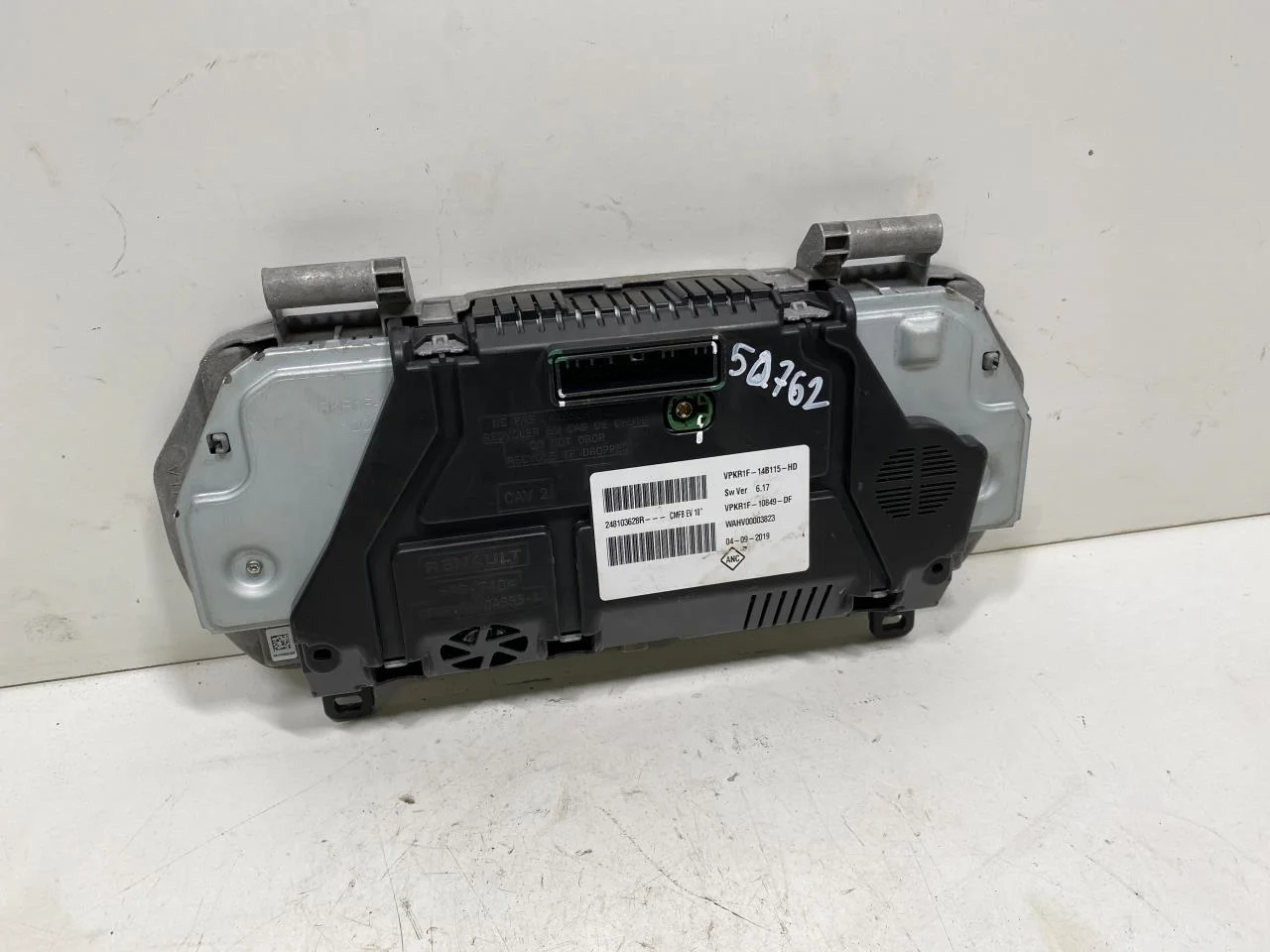 Renault ZOE/E- TECH 2013--> Instrument cluster assembly view 3