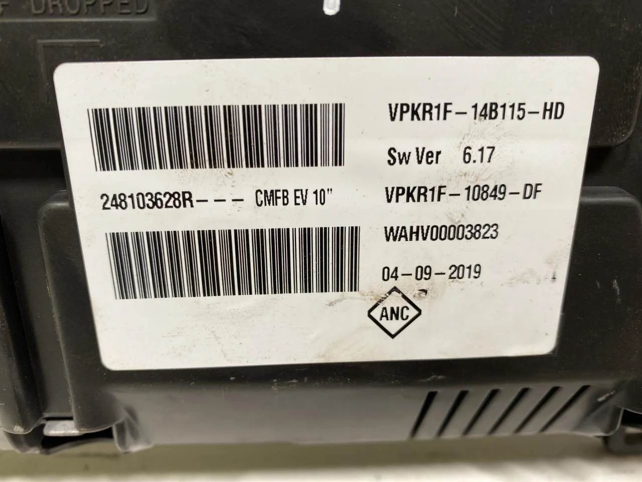 Renault ZOE/E- TECH 2013--> Instrument cluster assembly view 4
