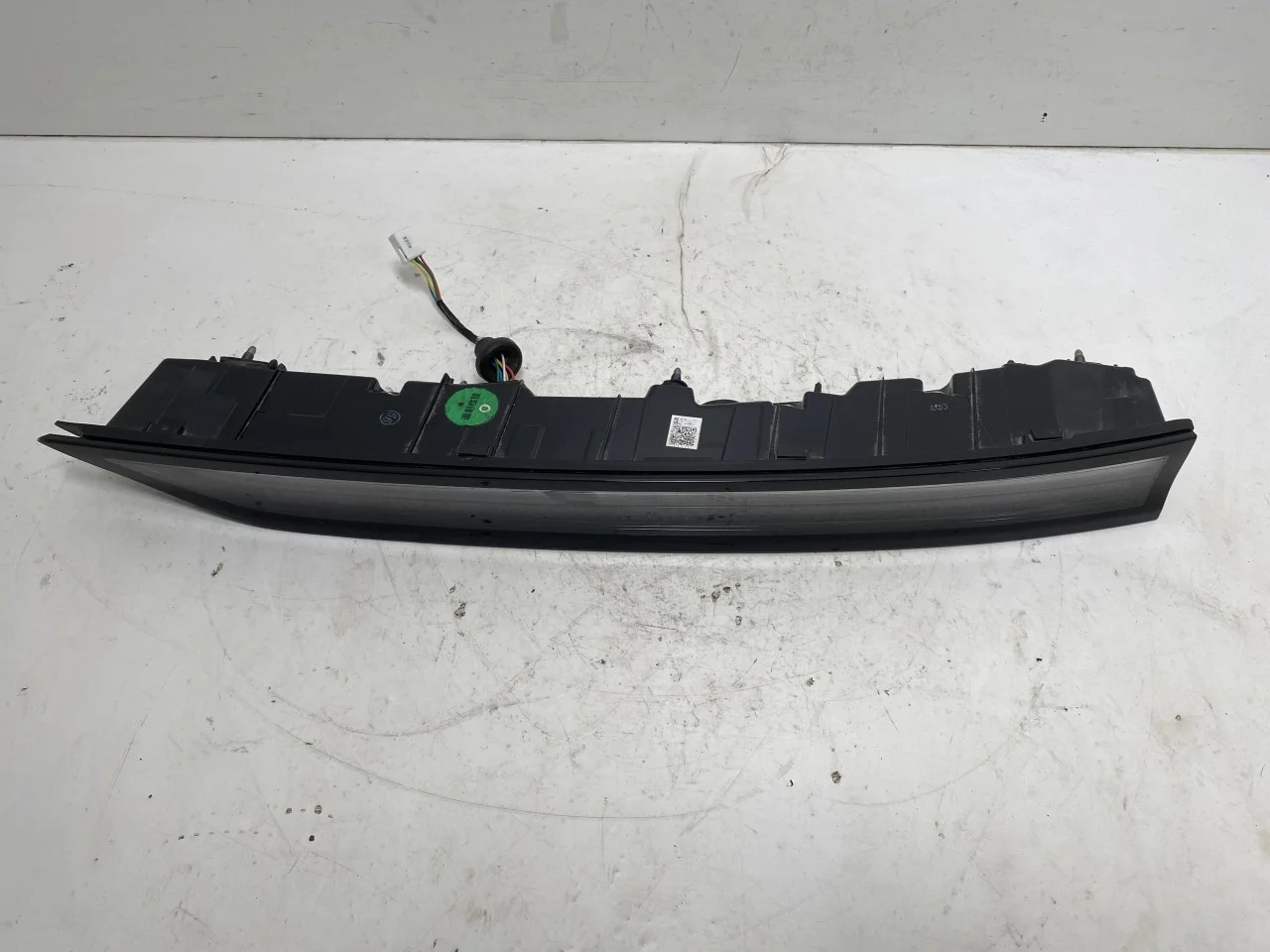 Xpeng G6 2024-> Right tail light on tailgate, inner view 2