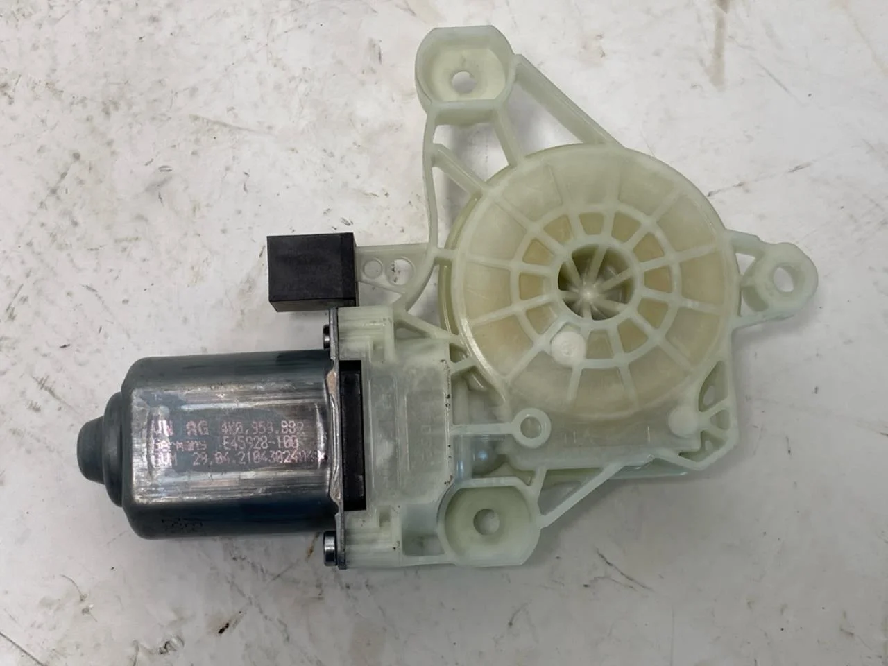 Volkswagen ID.4 2021- Ablakemelő motor vedere 2