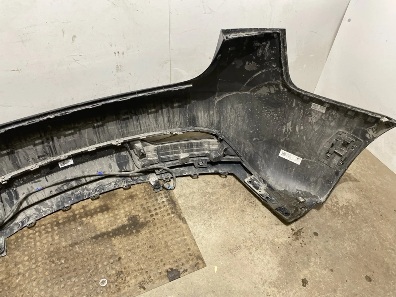 Tesla MODEL 3 2024- Lökhárító, hátsó nézet 4