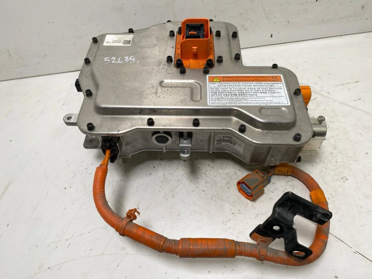 Hyundai KONA / ELECTRIC 2018-23 Invertor, 12-220V