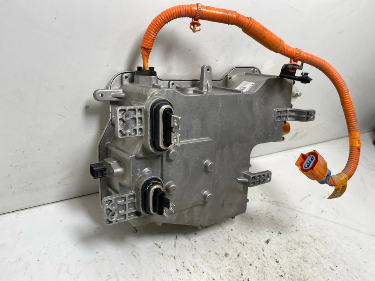Hyundai KONA / ELECTRIC 2018-23 Invertor, 12-220V vedere 4